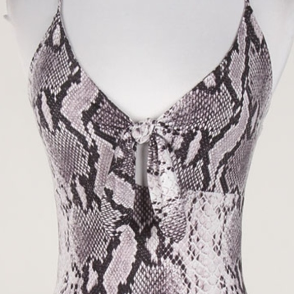 Tops - Snake Print Bodysuit